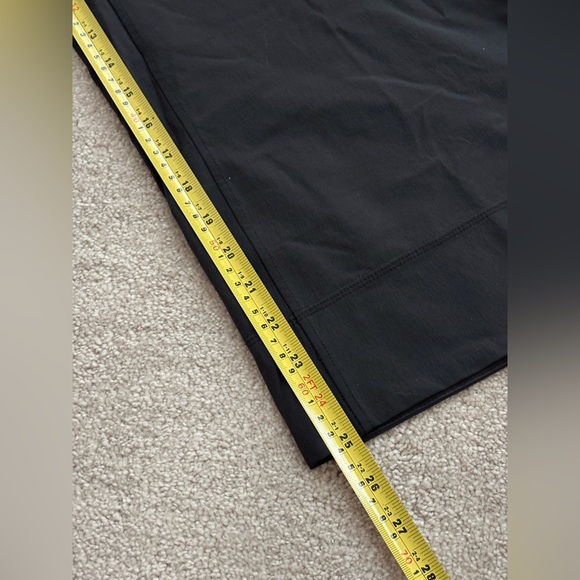 NWT lululemon athletica Stretch Woven Wide-Leg High-Rise Crop Pant - Picture 7 of 10